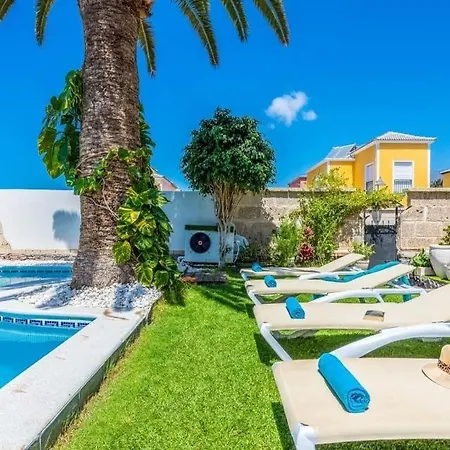 فيلة Playa De Fanabe Sleeps 8 Pool Air Con أذيخي