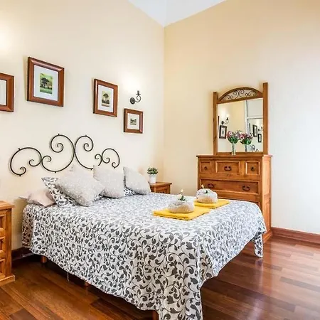 Playa De Fanabe Sleeps 8 Pool Air Con Vila *
